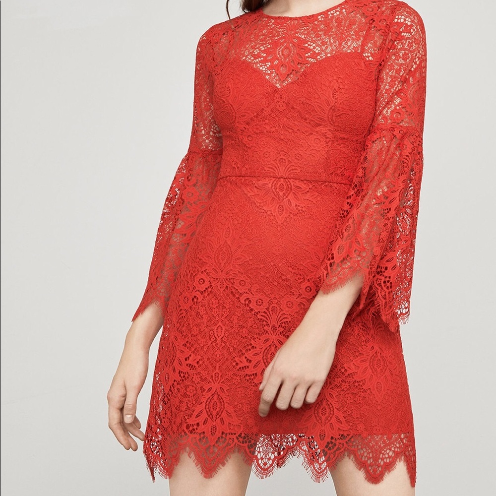 ❗️NWT Red Laced BCBGMaxAzria Dress